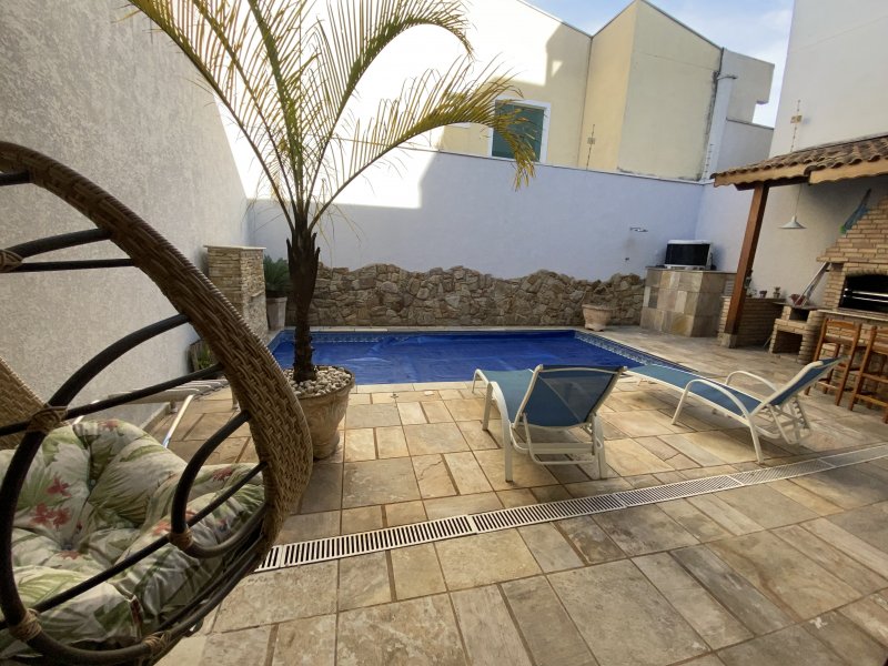 Casa à venda Vl. Pires com 244m² e 3 quartos por R$ 1.650.000 - 1464132881-739a9dee-d844-453d-a05c-6e35a868f870.jpeg