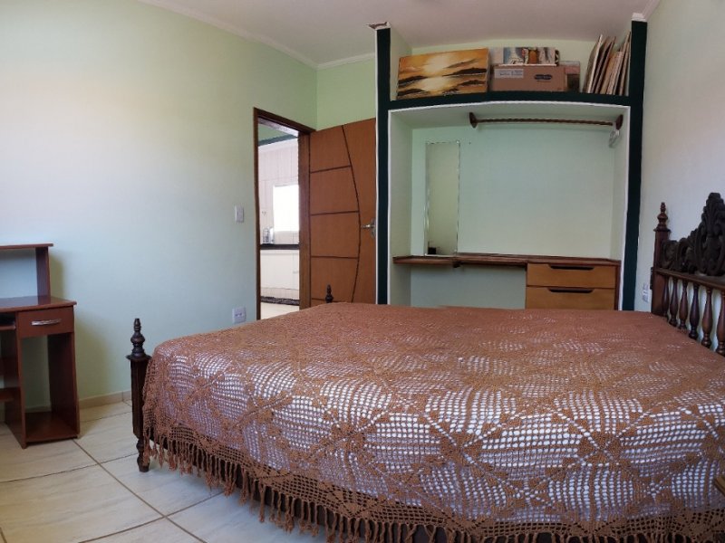 Casa à venda Jardim Civitas com 500m² e 5 quartos por R$ 2.500.000 - 1451413296-quarto-casalc-casa-hospedes.jpg