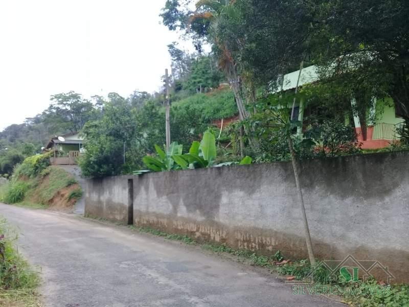 Chácara à venda Centro com 26118m² e 2 quartos por R$ 800.000 - 553871021-foto-imovel-id027183no0017-casa-contendas-sao-jose-do-vale-do-rio-preto-16206704350732.jpg