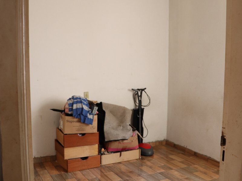 Casa à venda Vila Furlan com 250m² e 3 quartos por R$ 260.000 - 1470265340-img-5076.JPG
