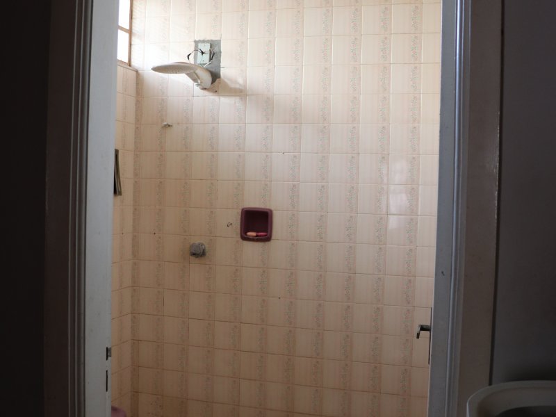 Casa à venda Vila Furlan com 250m² e 3 quartos por R$ 260.000 - 1571025225-img-5081.JPG