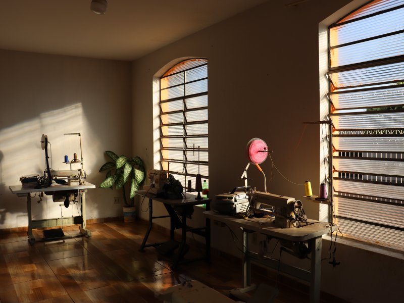 Casa à venda Vila Furlan com 250m² e 3 quartos por R$ 260.000 - 799159812-img-5063.JPG