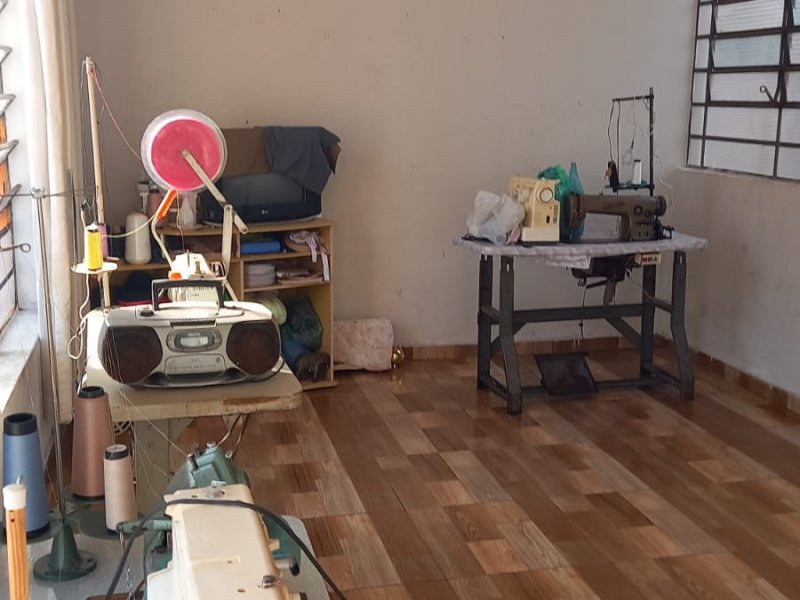 Casa à venda Vila Furlan com 250m² e 3 quartos por R$ 260.000 - 893652280-16.jpg