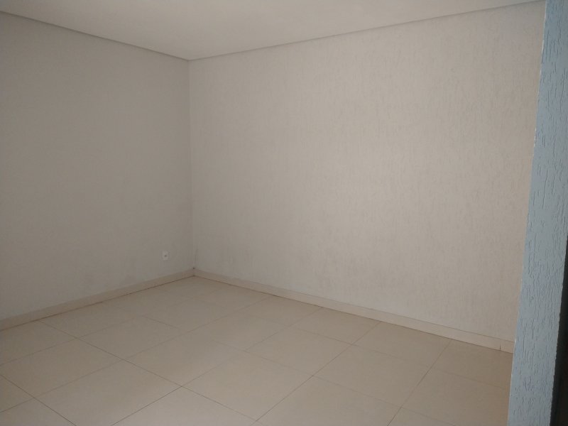 Casa à venda Beija Flor com 300m² e 3 quartos por R$ 450.000 - 122861347-img-20220416-145911715.jpg