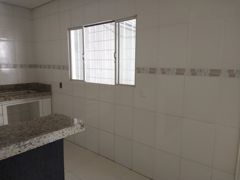 Casa à venda Beija Flor com 300m² e 3 quartos por R$ 450.000 - 1503795911-img-20220416-145453418.jpg
