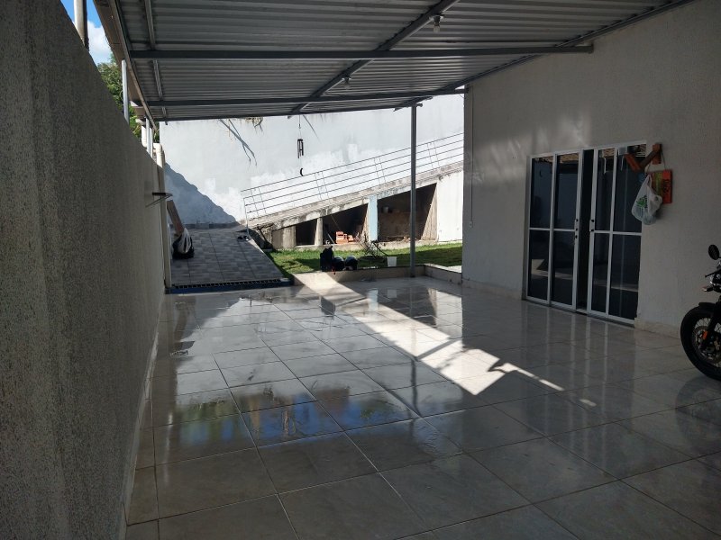 Casa à venda Beija Flor com 300m² e 3 quartos por R$ 450.000 - 1728734861-img-20220416-150104003-hdr.jpg