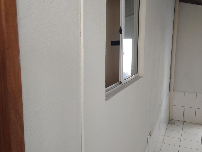 Casa à venda Beija Flor com 300m² e 3 quartos por R$ 450.000 - 2115754380-img-20220416-151319058.jpg