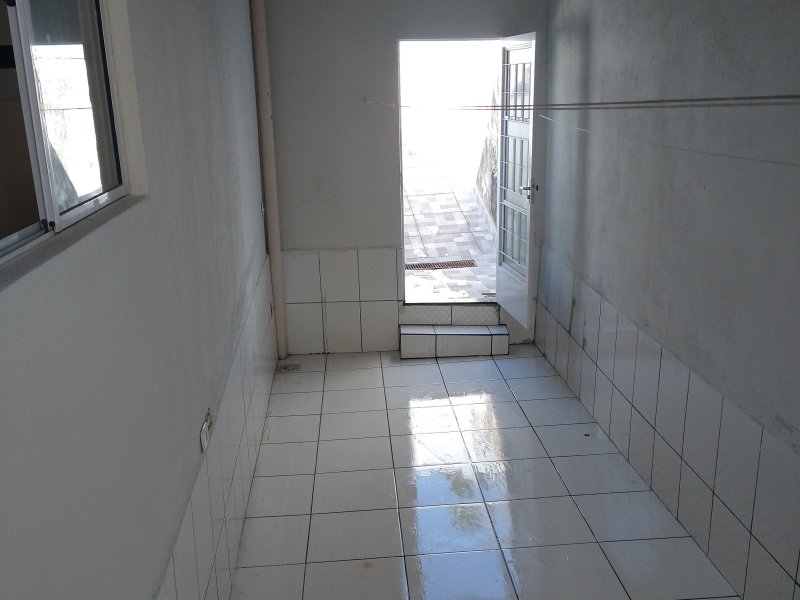 Casa à venda Beija Flor com 300m² e 3 quartos por R$ 450.000 - 323974303-img-20220416-151320777.jpg