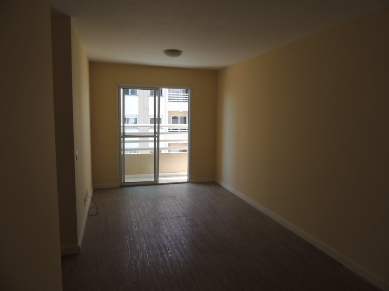 Apartamento à venda Vila Ipe com 73m² e 3 quartos por R$ 260.000 - 1015329012-sala-2.JPG