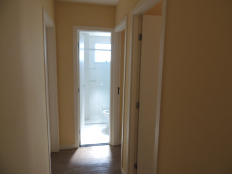 Apartamento à venda Vila Ipe com 73m² e 3 quartos por R$ 260.000 - 169126313-corredor-2.JPG