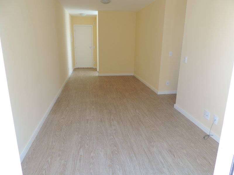 Apartamento à venda Vila Ipe com 73m² e 3 quartos por R$ 260.000 - 1986503614-sala-5.JPG
