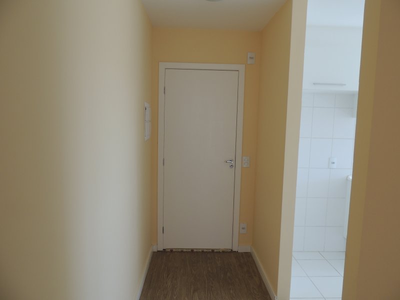 Apartamento à venda Vila Ipe com 73m² e 3 quartos por R$ 260.000 - 980196504-entrada-e-cozinha-1.JPG