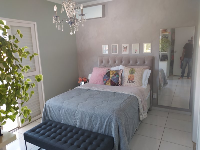 Casa à venda Cidade Universitária com 145m² e 3 quartos por R$ 750 - 1484987756-img-20220316-111242.jpg