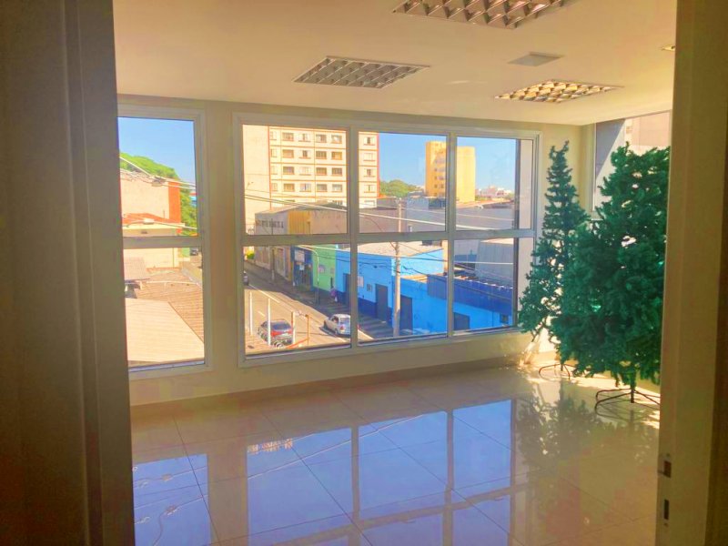 Comercial à venda Centro com 40m² e 1 quarto por R$ 11.000 - 749905934-64b7fe1b-8796-4cf0-a1cd-cfe03044041b.jpg