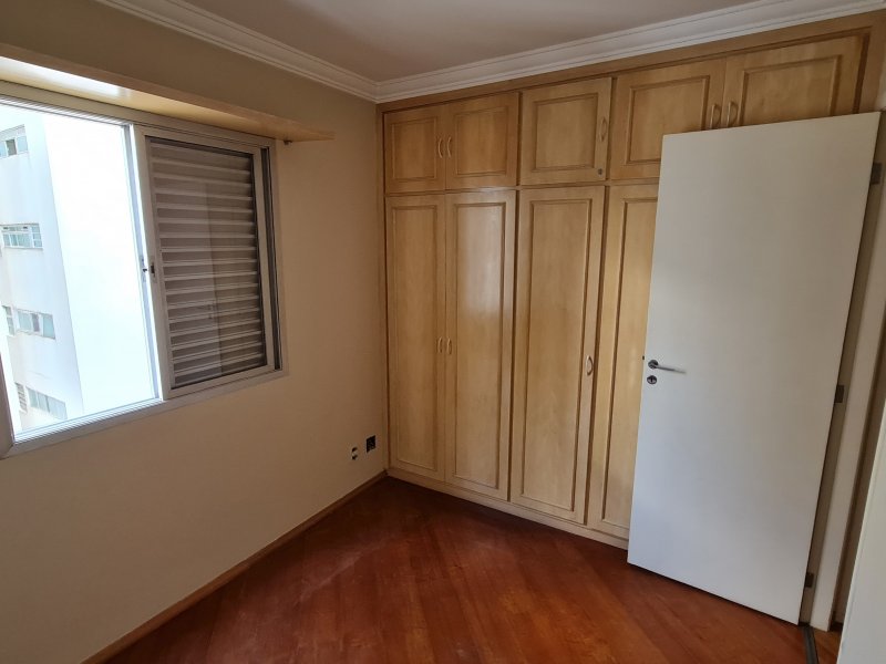 Apartamento à venda Alto de Pinheiros com 57m² e 2 quartos por R$ 670.000 - 1510680865-quarto2.jpg