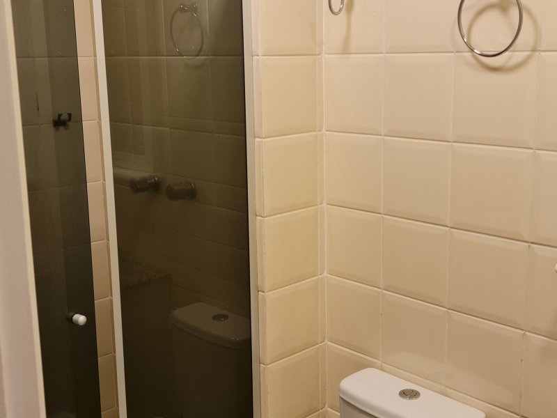 Apartamento à venda Alto de Pinheiros com 57m² e 2 quartos por R$ 670.000 - 169409667-lavabo.jpg