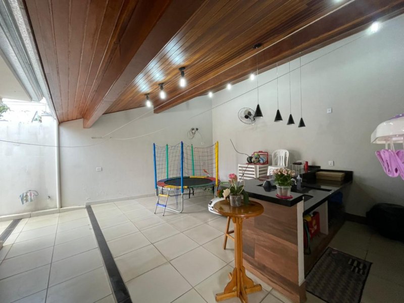 Casa à venda Jardim Parati com 178m² e 3 quartos por R$ 599.000 - 42651456-d59d29e0-b233-4f44-a4b1-49e28225de8b.jpeg