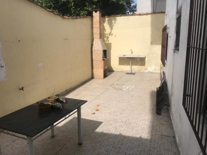 Casa à venda Vila Cascatinha com 140m² e 4 quartos por R$ 580.000 - 1332491241-quintal.jpg