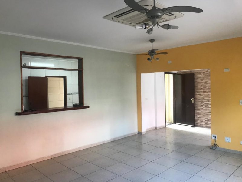 Casa à venda Vila Cascatinha com 140m² e 4 quartos por R$ 580.000 - 1750156543-sala.jpg