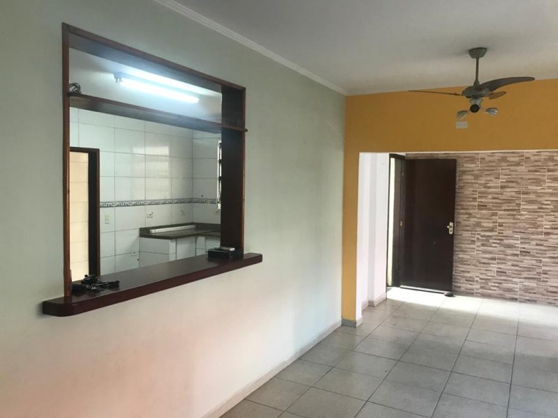 Casa à venda Vila Cascatinha com 140m² e 4 quartos por R$ 580.000 - 2109213280-sala-cozinha.jpg