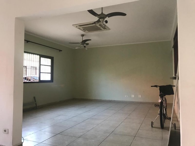 Casa à venda Vila Cascatinha com 140m² e 4 quartos por R$ 580.000 - 2115576131-sala.jpeg