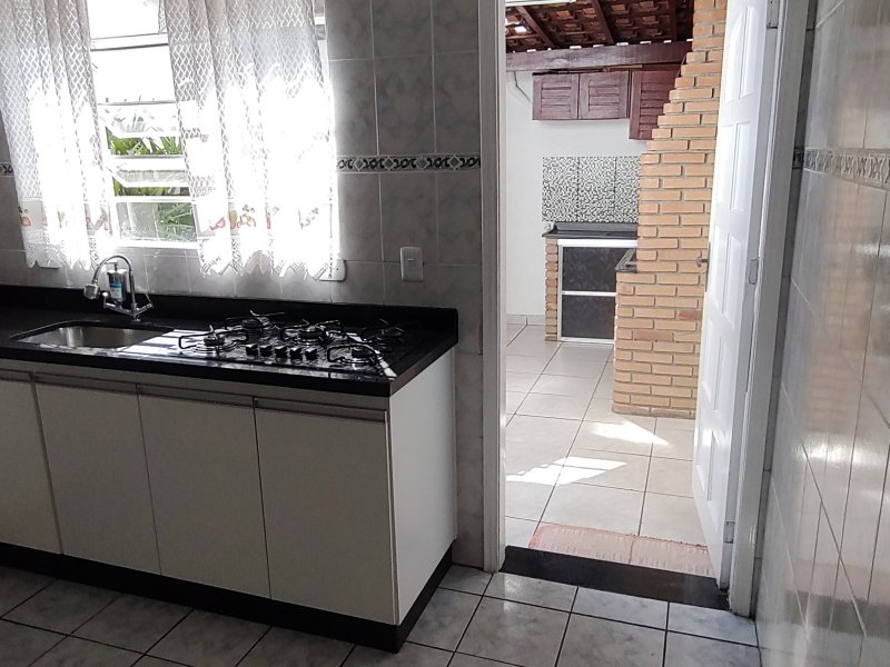 Casa de condomínio à venda Parque Residencial Califórnia com 64m² e 2 quartos por R$ 280.000 - 1529342000-img-20220427-113909291.jpg