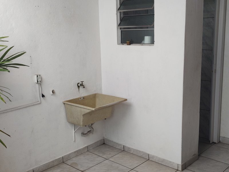 Casa de condomínio à venda Parque Residencial Califórnia com 64m² e 2 quartos por R$ 280.000 - 1946269032-img-20220427-112808359.jpg
