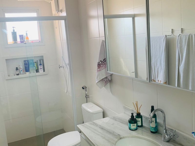 Apartamento à venda Jardim Enseada com 99m² e 3 quartos por R$ 895.000 - 103757865-banheiro-suite.jpeg