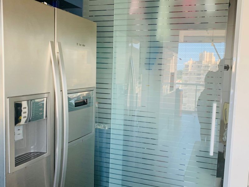 Apartamento à venda Jardim Enseada com 99m² e 3 quartos por R$ 895.000 - 1039346889-porta-da-area-de-servico.jpeg