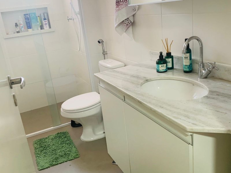 Apartamento à venda Jardim Enseada com 99m² e 3 quartos por R$ 895.000 - 1688761672-banheiro-suite.jpeg