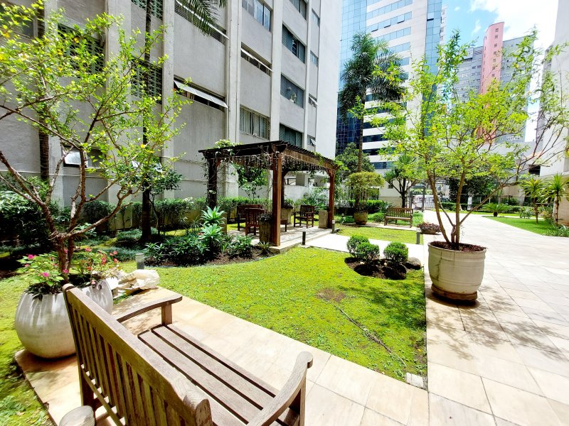 Apartamento à venda Jardim Paulista com 118m² e 3 quartos por R$ 1.166.000 - 1952857547-jardim-1.jpg