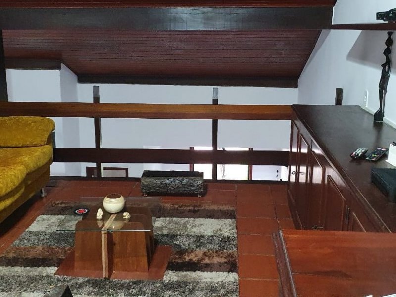 Casa à venda Pendotiba com 1000m² e 5 quartos por R$ 899.000 - 1205124461-87f5a116-8e01-48af-8064-0b023dbc650c.jpeg