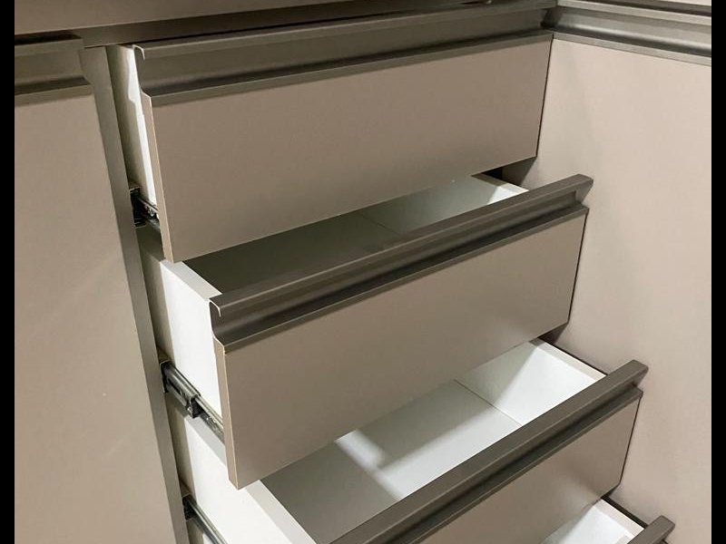 Casa à venda Centro com 344m² e 5 quartos por R$ 1.300.000 - 1745145483-gavetas-cz-interna.jpeg