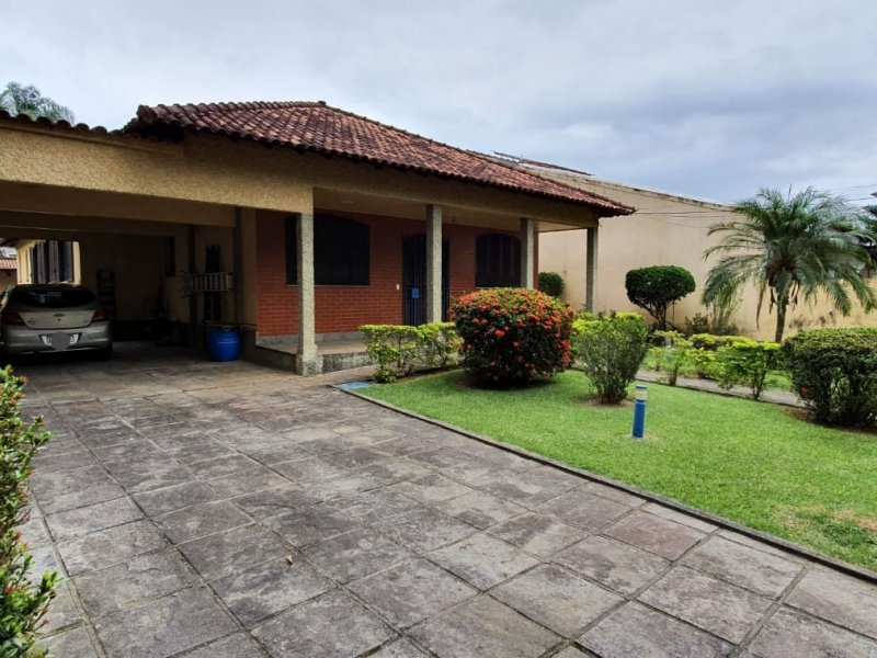 Casa à venda Anil com 768m² e 4 quartos por R$ 1.360.000 - 1406017751-b1eb1622-8d5d-46c1-be5d-2b6cad6382bd.jpg