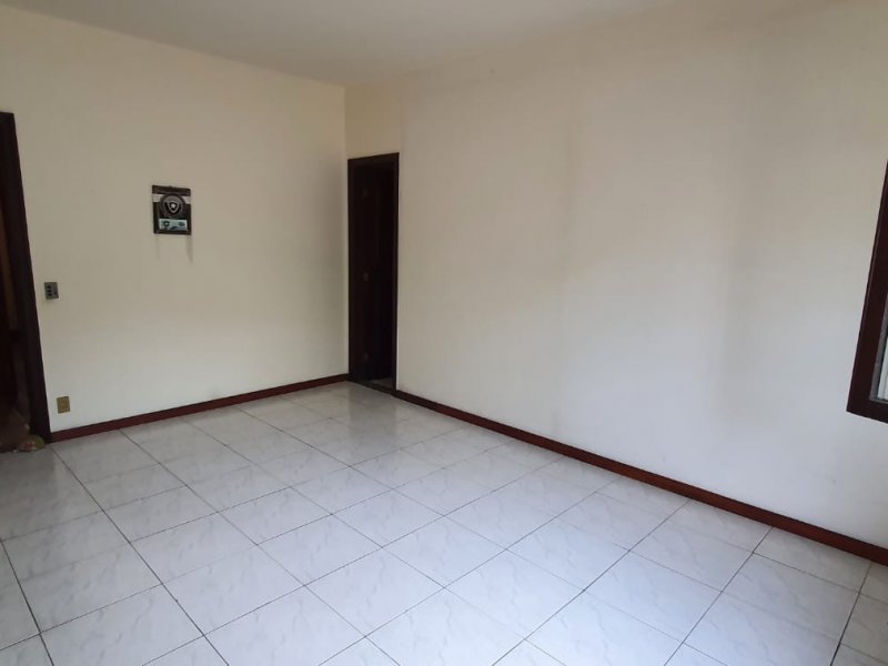 Casa à venda Anil com 768m² e 4 quartos por R$ 1.360.000 - 1600245296-6cd31b44-a00e-4ea2-841f-e65c7b090364-1.jpg