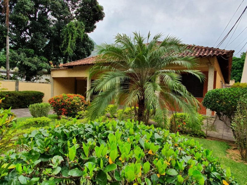 Casa à venda Anil com 768m² e 4 quartos por R$ 1.360.000 - 650649931-4c2a966d-91b6-4970-9dd3-eb5a161ada47.jpg