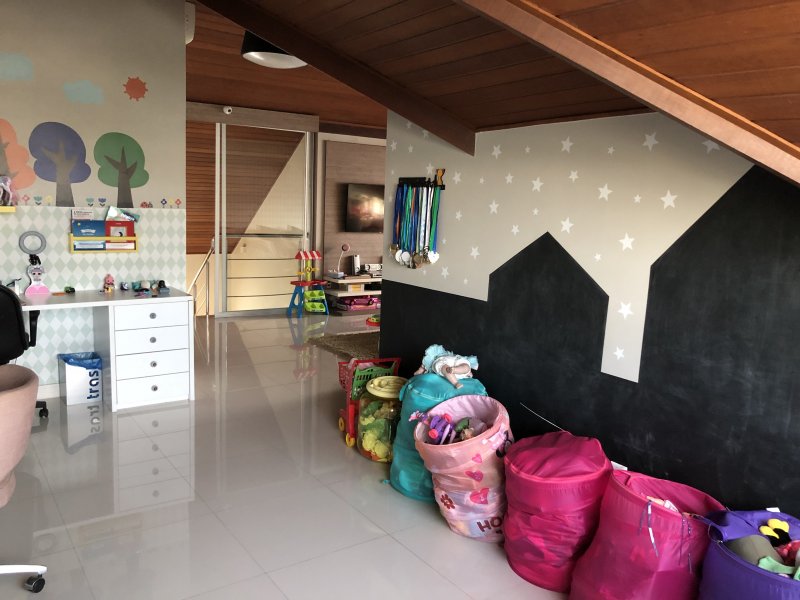 Casa de condomínio à venda Barra da Tijuca com 550m² e 5 quartos por R$ 5.250.000 - 566398422-576a7742-ee33-4982-902b-06d9847ab6e7.jpeg