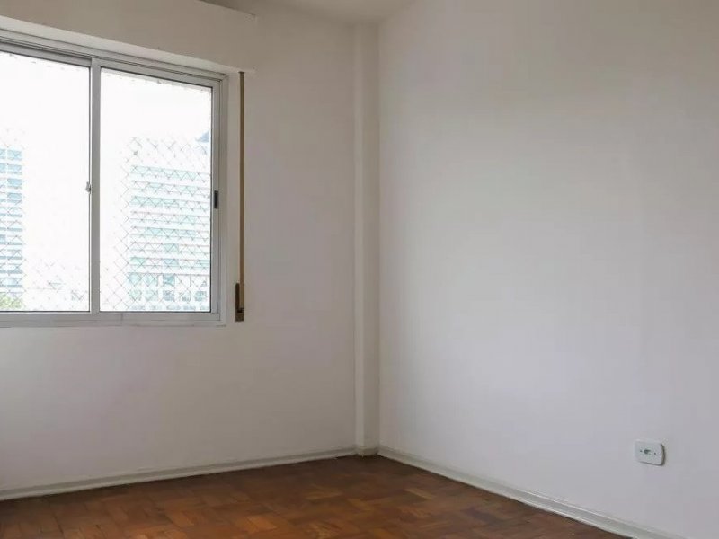 Apartamento à venda Bela Vista com 105m² e 4 quartos por R$ 800.000 - 909421223-quarto1-janela.jpg