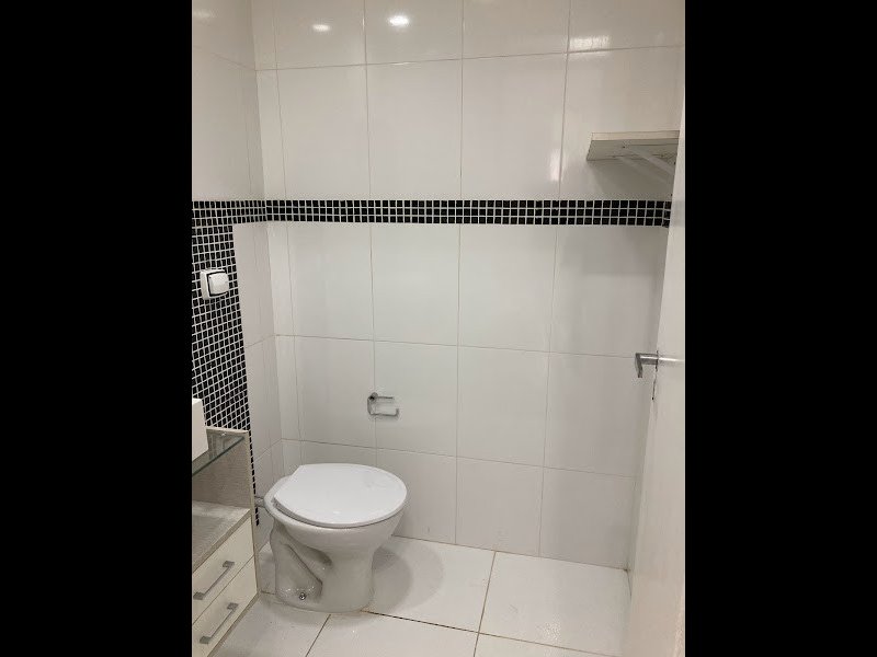 Comercial à venda Centro com 29m² e 1 quarto por R$ 180.000 - 1355477371-img-3718.jpg