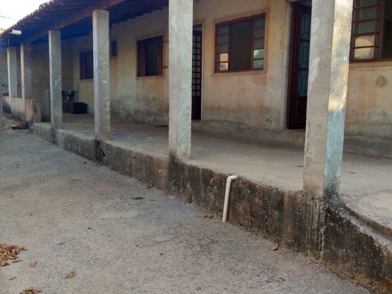 Casa à venda Cidade de Deus  com 200m² e 2 quartos por R$ 140.000 - 1036113254-img-20211218-wa0035.jpg