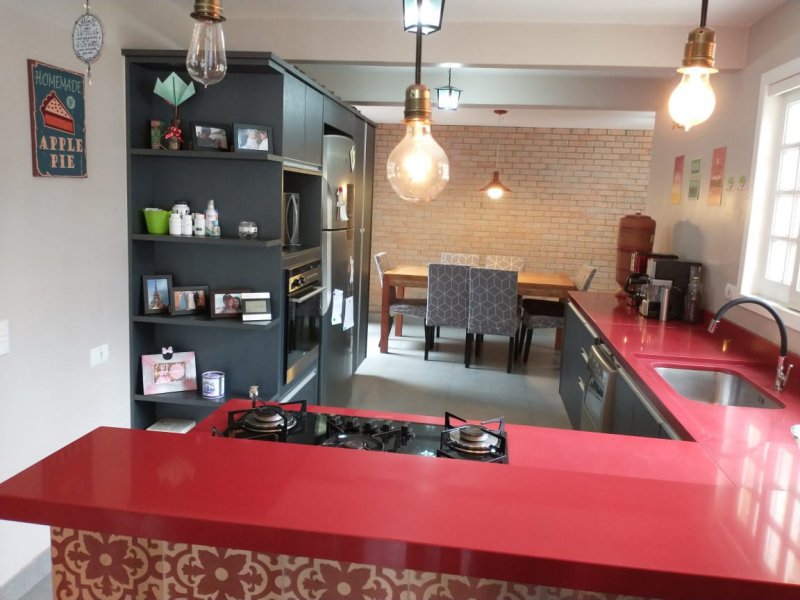 Casa à venda Ahú com 170m² e 3 quartos por R$ 699.000 - 1051277965-whatsapp-image-2022-04-23-at-20.jpeg
