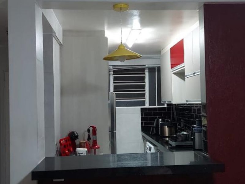 Apartamento à venda Parque Residencial Vila Uniao com 57m² e 2 quartos por R$ 210.000 - 1613697399-whatsapp-image-2022-03-24-at-09.jpeg