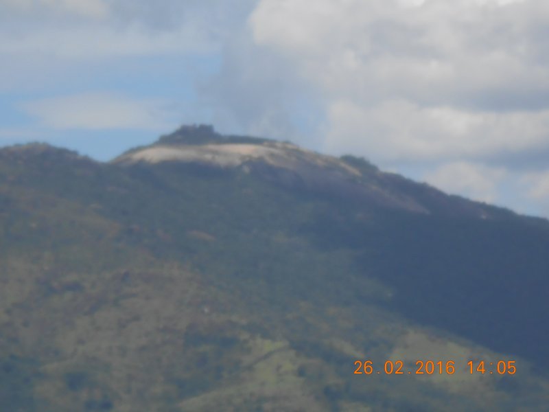 Casa à venda Vila Esperia Ou Giglio com 260m² e 4 quartos por R$ 1.600.000 - 948766638-vista-da-sala-de-estar-para-pedra-grande-permanente-24985530580-o.jpg