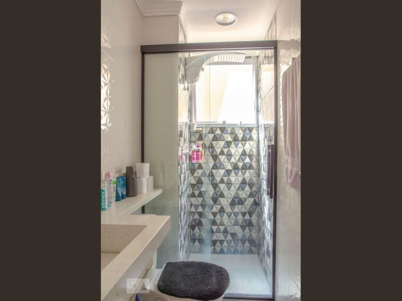 Apartamento à venda Jardim das Gracas com 42m² e 2 quartos por R$ 250.000 - 190105152-banheiro2.jpg