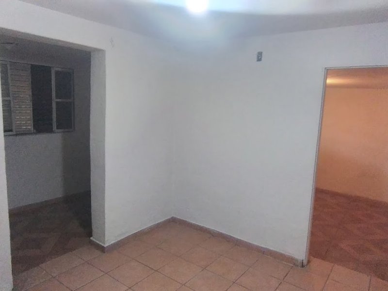 Casa à venda Jardim Elba com 244m² e 3 quartos por R$ 300.000 - 251760112-15.jpg