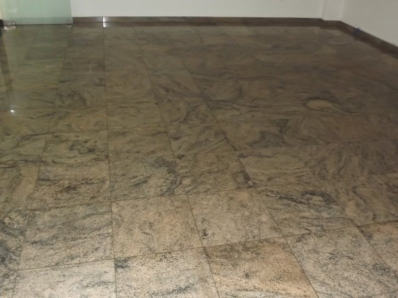 Comercial à venda Centro com 32m² e 1 quarto por R$ 130.000 - 881929121-dscf9638.JPG