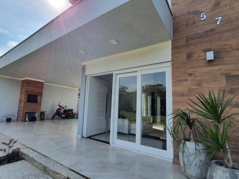 Casa à venda Barra da Forqueta com 148m² e 3 quartos por R$ 650.000 - 1520388645-9ec6c703-d4c9-4d46-aac7-da74bba099e6.jpeg