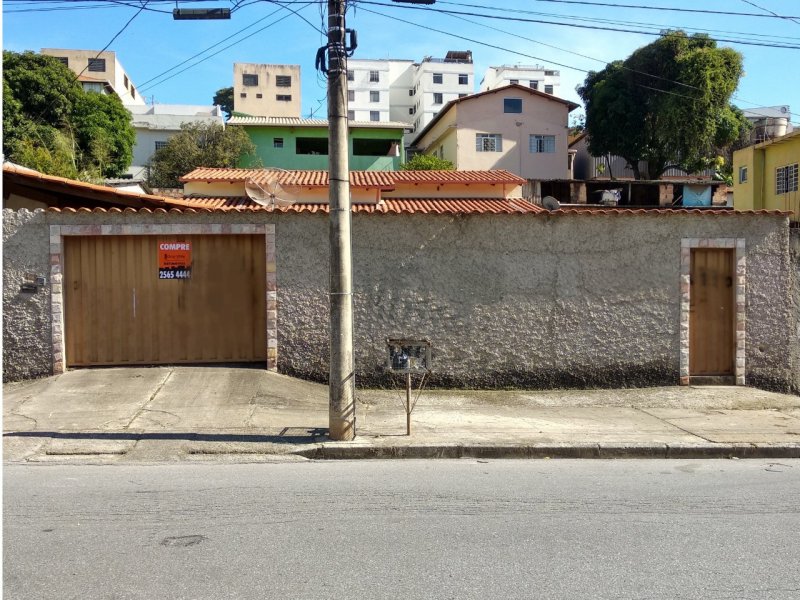 Casa à venda Alvorada com 370m² e 3 quartos por R$ 580.000 - 484317378-img-20190523-wa0027.jpg
