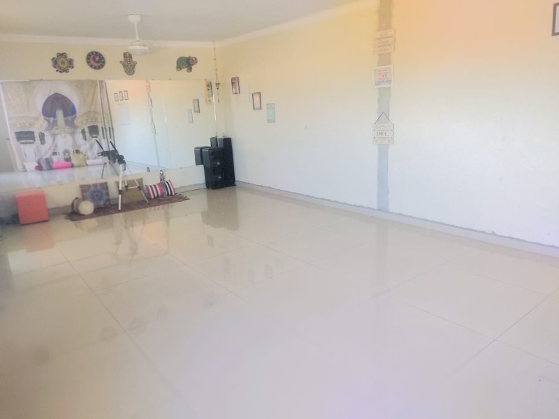 Casa à venda Centro com 215m² e 5 quartos por R$ 740.000 - 1442914553-whatsapp-image-2022-08-09-at-11.jpeg