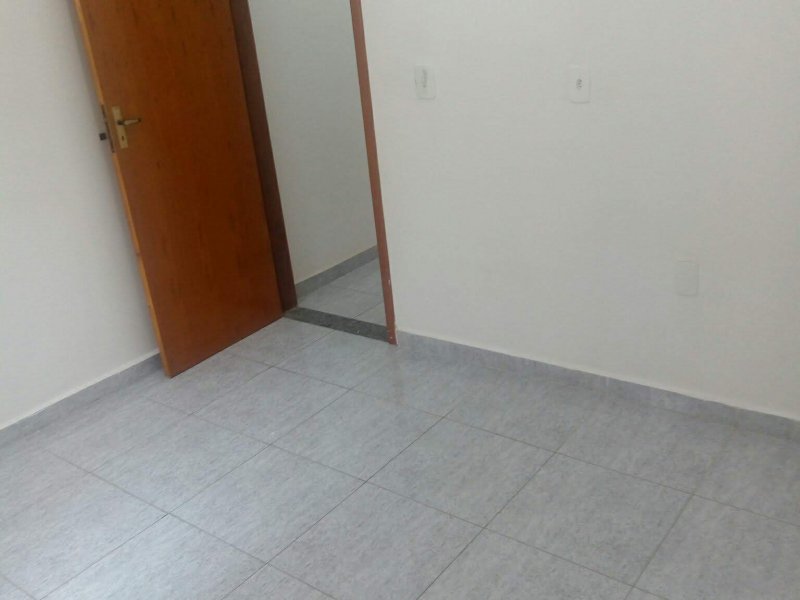 Casa de condomínio para alugar São Vicente com 35m² e 2 quartos por R$ 700 - 1658538981-p-20200229-093803-p.jpg